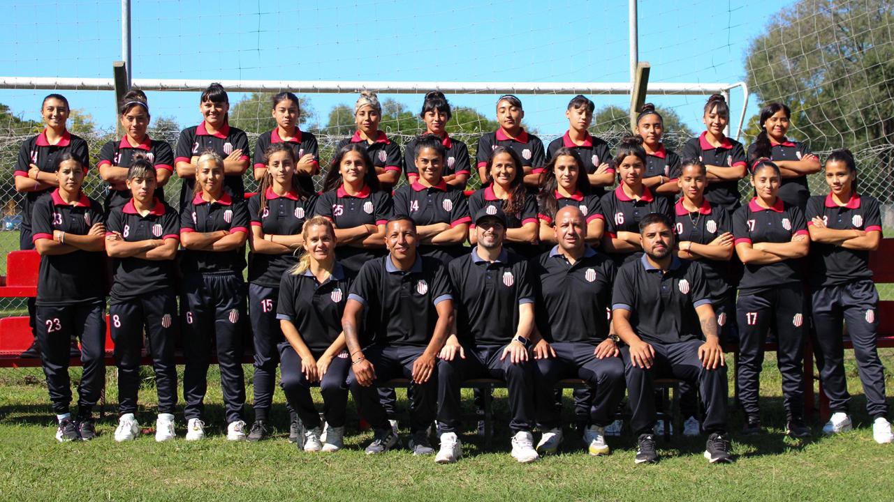 SE VIENE EL DEBUT PARA LAS GUAPAS - Barracas Central